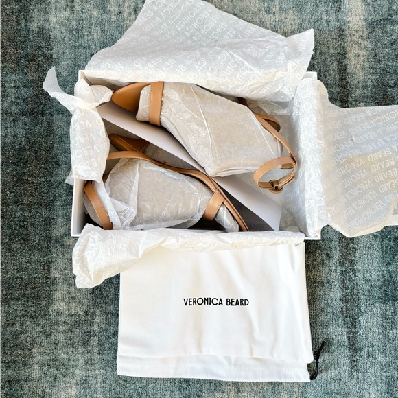 Veronica Beard Darcelle Leather Sandal in Bisque NEW - Picture 8 of 9